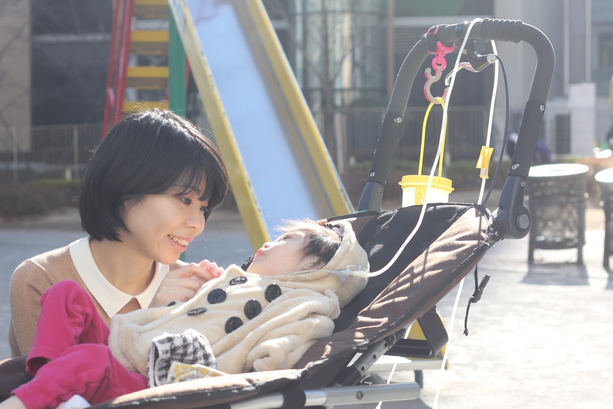 医療的ケア児 とは 医療的ケア児と共に生きる アンリーシュ 医療的ケア児と家族に役立つメディア